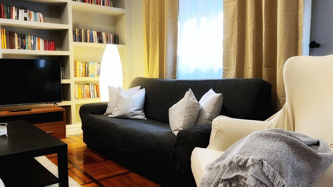 Apartamento Centrica Y Amplia Vivienda Turistica Con Wifi Bilbao Exterior foto