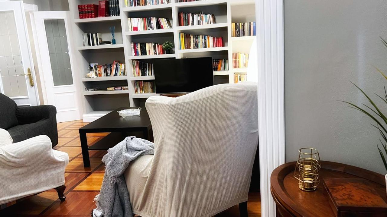 Apartamento Centrica Y Amplia Vivienda Turistica Con Wifi Bilbao Exterior foto